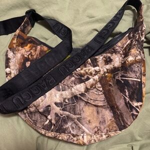 forest camo BAGGU (longer strap)